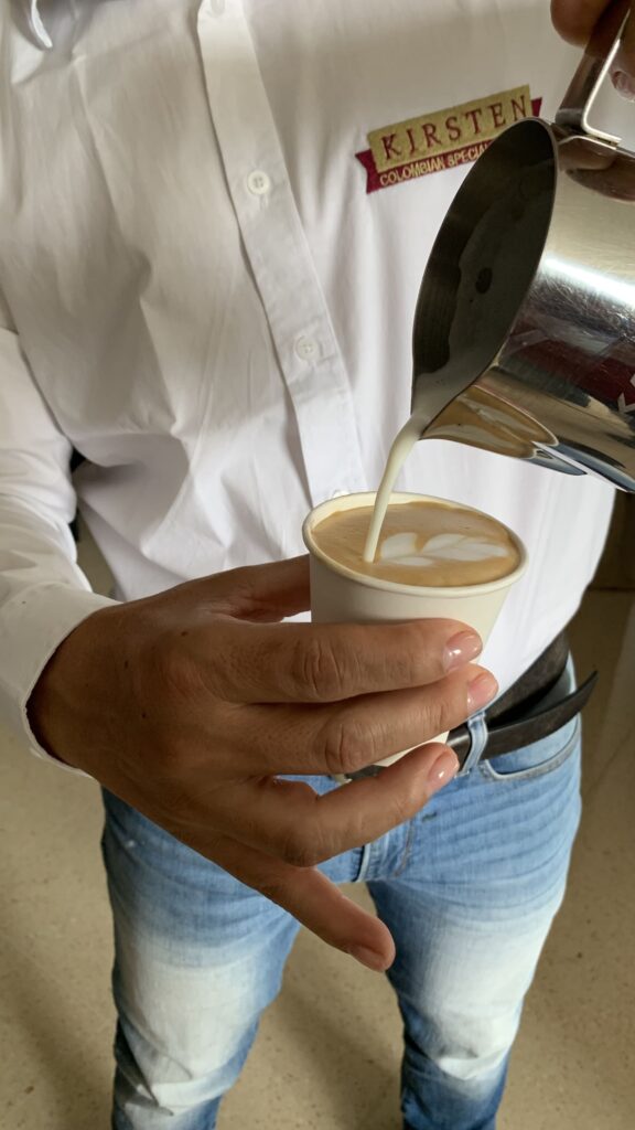 Latte art Kirsten Café